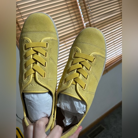NWT Vionic yellow real suede no-tie slip on tennis shoes. Never worn! Size 8(39) - Picture 2 of 6